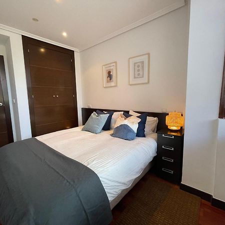 Atuaire Home Vivienda B Luminosa Parking Incluido En Plena Calle Comercial Burgo Dış mekan fotoğraf
