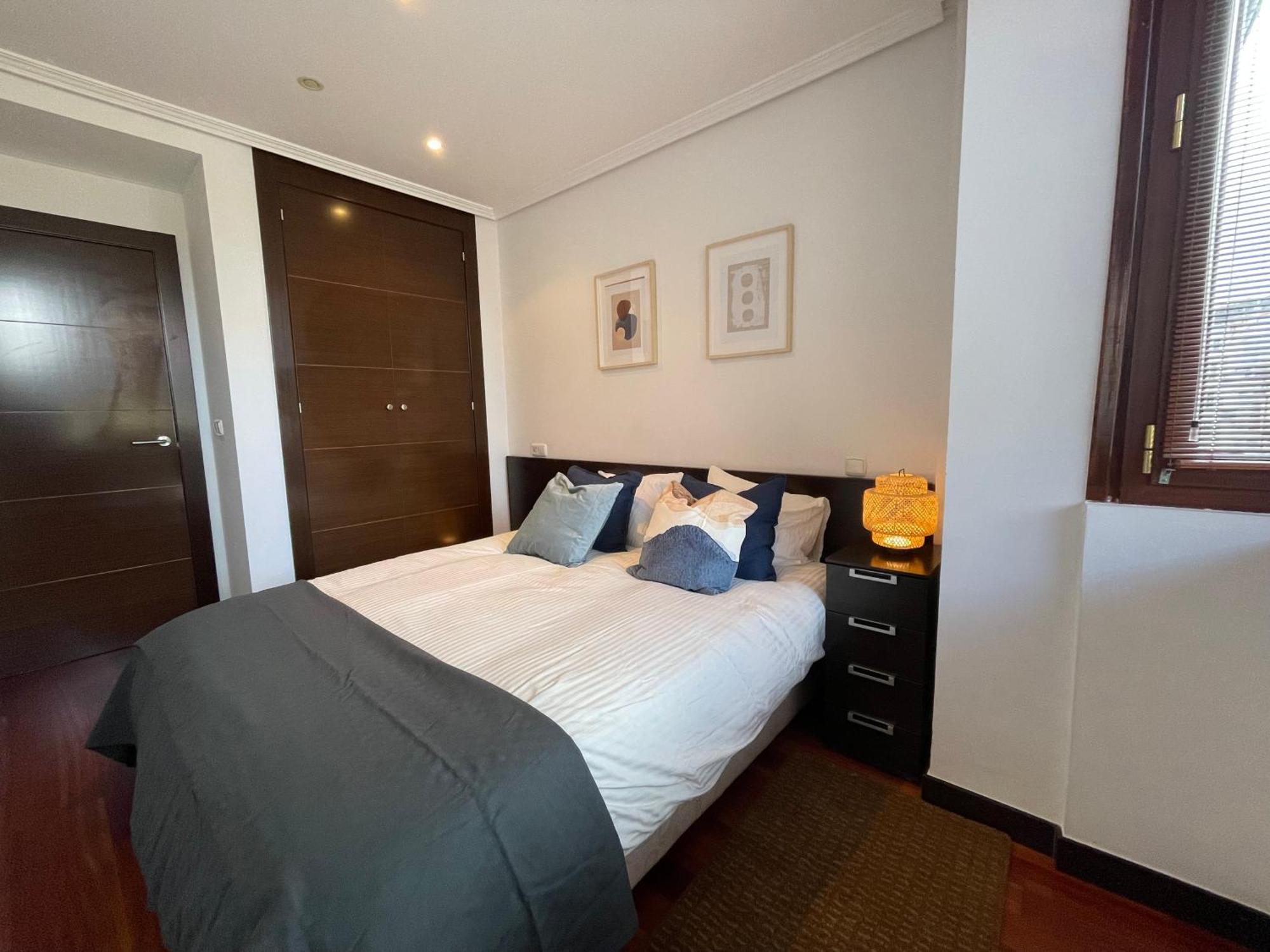 Atuaire Home Vivienda B Luminosa Parking Incluido En Plena Calle Comercial Burgo Dış mekan fotoğraf